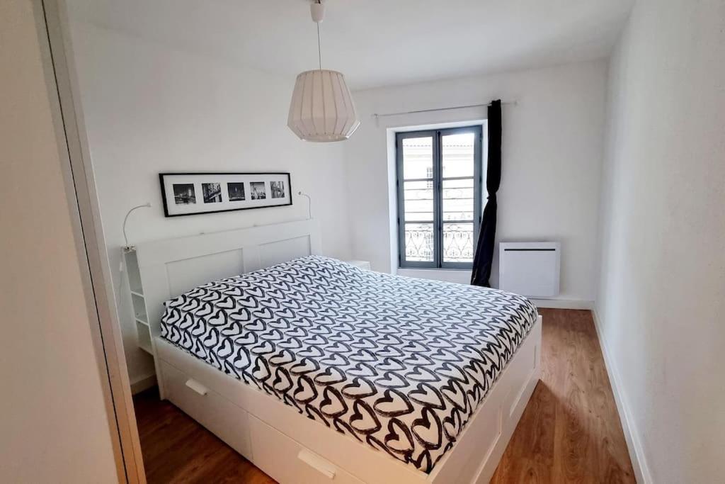 Elegant P4 Du Centre Historique Apartment Nimes